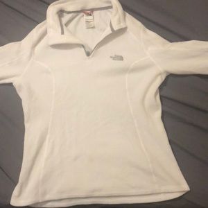 Medium north face 1/4 zip fleece pullover.
